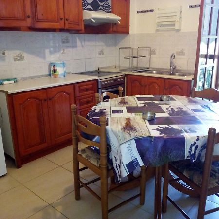 Fiona Seafront Apartments Nikiana Dış mekan fotoğraf