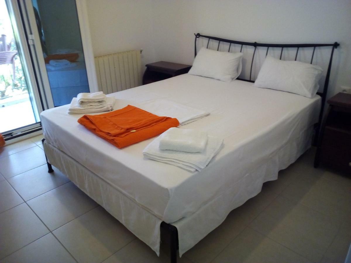 Fiona Seafront Apartments Nikiana Dış mekan fotoğraf